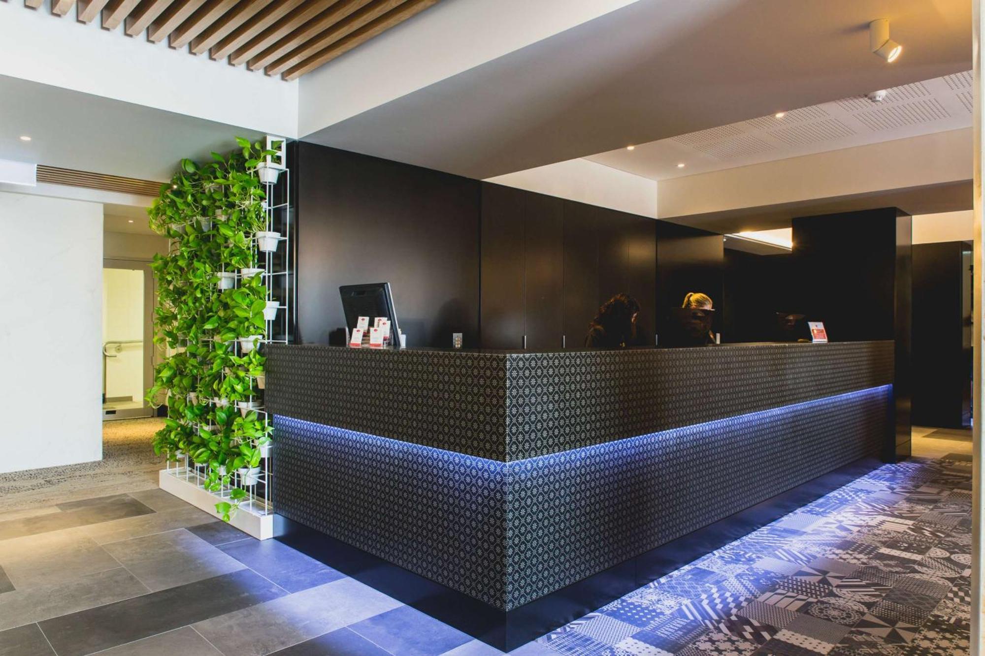 Metro Hotel Perth Exterior foto